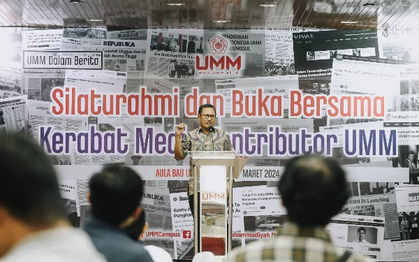 Thumbnail Berita - Rektor UMM Bangun Sinergitas Insan Pers di Luar Alam Sadar