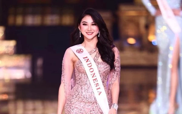 Thumbnail Memukau! Audrey Vanessa, Miss Indonesia 2022 Kenakan Gaun Ranupatma