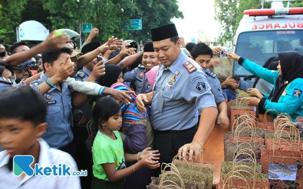 Rutan Situbondo Bagikan Ratusan Takjil Buka Puasa