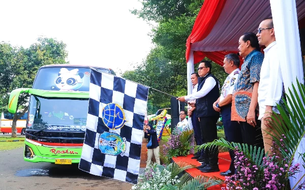 1.095 Perantau Naik 27 Bus Ikuti Mudik Gratis Pemprov Jatim dari Jakarta