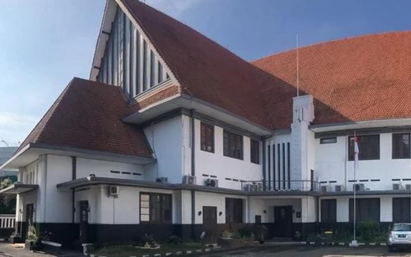 Thumbnail Mengenal RCE Center, Bangunan Cagar Budaya Peninggalan Belanda di Kota Malang