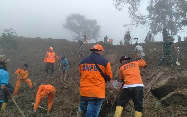 Thumbnail Berita - 20 Korban Bencana Tanah Longsor di Tana Toraja Berhasil Ditemukan