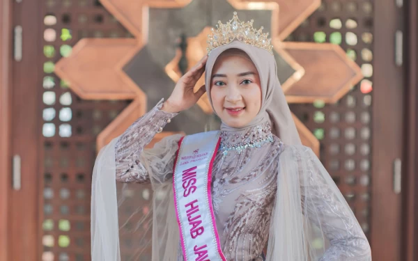 Thumbnail Siti Kumawati, Winner Miss Hijab Jateng 2023 Bicara Pentingnya Literasi Digital