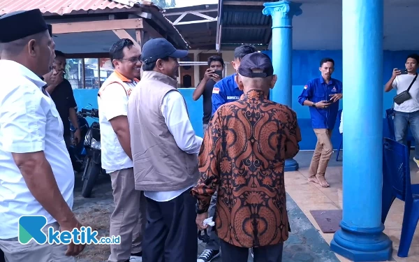 Foto Sambutan hangat Partai Demokrat terhadap Tim Pemenangan dan Relawan Bassam Kasuba (Foto Mursal Bahtiar)