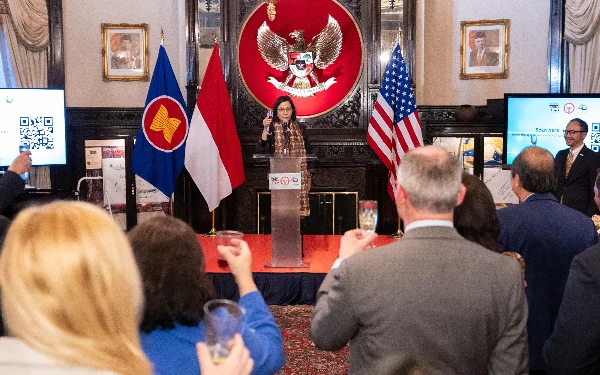 Foto Menkeu Sri Mulyani Indrawati saat berbicara di depan pelaku bisnis dan diplomat di AS. (Istimewa/KBRI Washington)