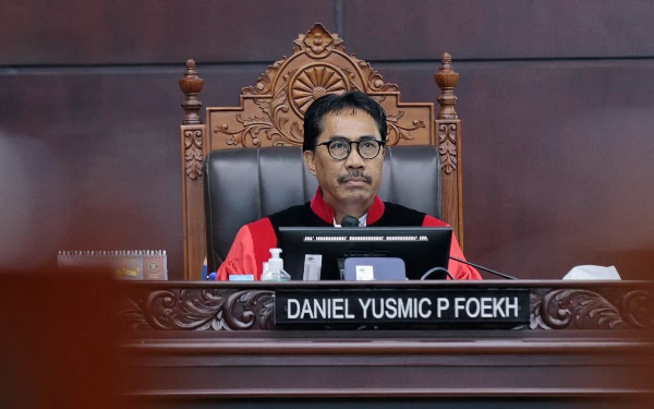 Hakim MK: Tidak Ada Bukti Kuat Jokowi Cawe-Cawe Menangkan Paslon Tertentu di Pilpres 2024