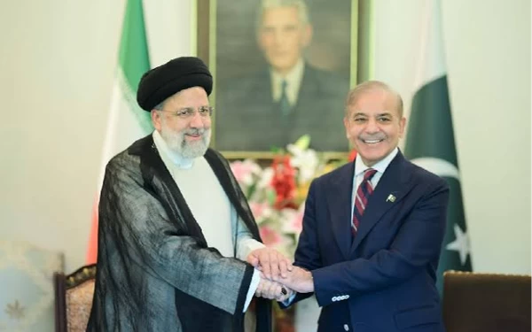 Thumbnail Berita - Kunjungi Pakistan, Presiden Iran Pastikan Dukung Kemerdekaan Palestina