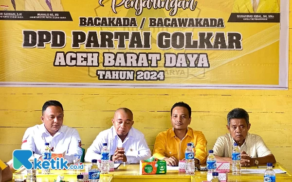 Gambar Maju Sebagai Bacabup Abdya Aceh, Safaruddin Serahkan Berkas ke Partai Golkar