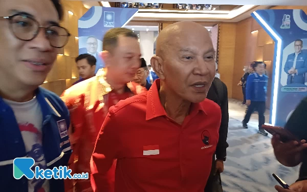 Thumbnail Ketua DPD PDIP Jatim Mengaku Tidak Rekomendasi Risma Maju Pilgub: Saya Sedang Rayu Khofifah