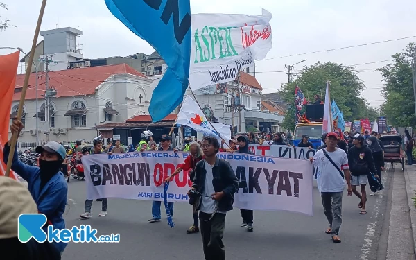 Thumbnail Berita - May Day, Buruh di Yogyakarta Turun ke Jalan, Sampaikan Ini untuk Prabowo-Gibran