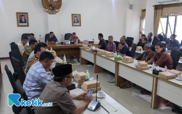 Pedagang Pasar Induk Among Tani Wadul Dewan Soal Carut Marut Pembagian Bedak