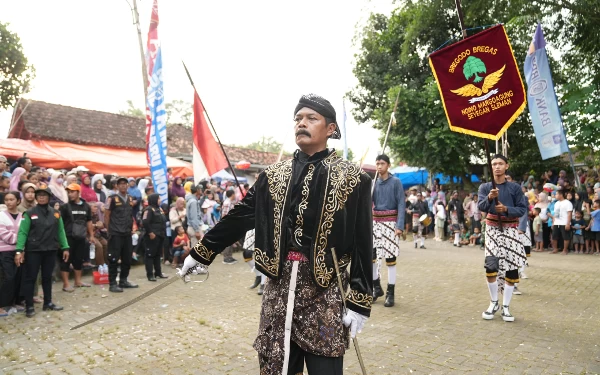 Foto Salahsatu Bregodo yang mengikuti kirab budaya dalam upacara adat ini. (Foto: Humas Pemkab Sleman/Ketik.co.id)