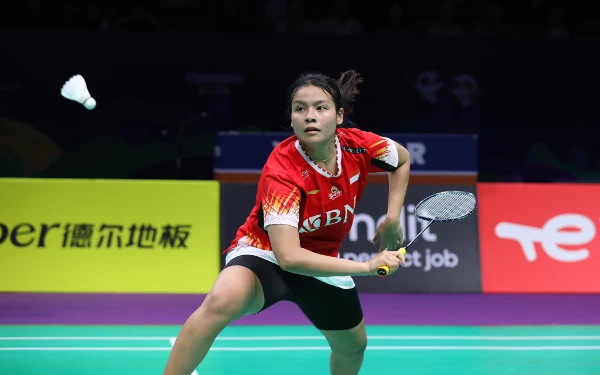 Foto Tunggal putri Indonesia Komang Ayu Cahya Dewi jadi penentu Indonesia lolos ke final Uber Cup 2024 (4/5/2024). (Foto: Humas PP PBSI)