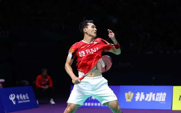 Foto Jonatan Christie sumbang poin penutup Indonesia untuk mengalahkan Taiwan di semifinal (4/5/2024). (Foto: Humas PP PBSI)