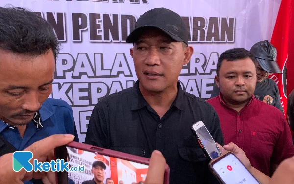 Foto Trijanto saat memberikan keterangan, Jumat (10/5/2024) (foto: Favan/ketik.co.id)