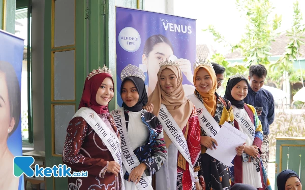 Thumbnail Berita - Putri HijabFluencer DIY 2024 Jalani Karantina Offline di Remen Jawi