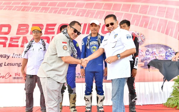 Bamsoet Lakukan Peletakan Batu Pertama Pembangunan Sirkuit Off Road Ujung Kulon Raceway