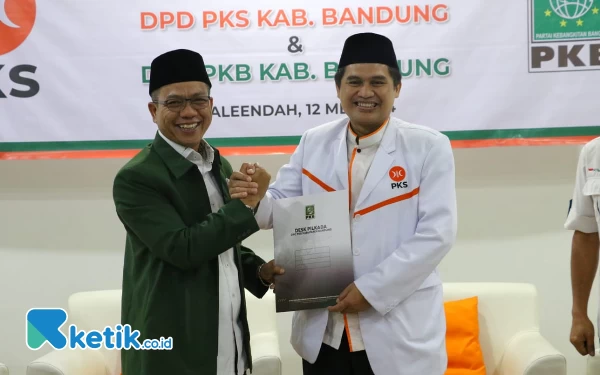 Thumbnail PKS Tawarkan 2 Nama untuk Dampingi Kang DS di Pilkada Kabupaten Bandung