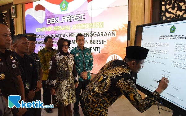 Sidoarjo Berstatus Waspada, Plt Bupati Pimpin Semua Pejabat Pemkab Deklarasikan Komitmen Antikorupsi