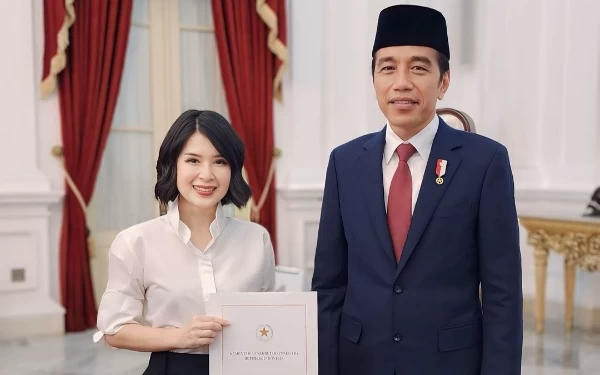 Thumbnail Berita - Di Akhir Masa Jabatan Jokowi Tunjuk Grace Natalie Jadi Staf Khusus Presiden