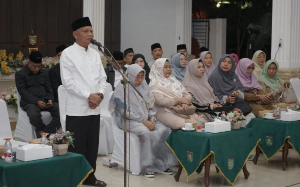 Thumbnail Berita - Bupati H. Surya Lepas 18 Jemaah Haji 2024 Kabupaten Asahan