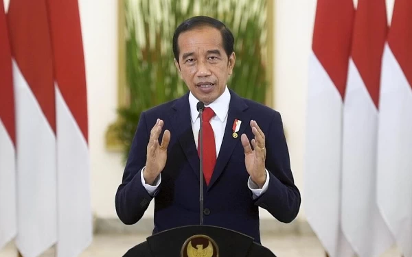UKT Tak Jadi Naik, Jokowi: Kenaikannya Mulai Tahun Depan