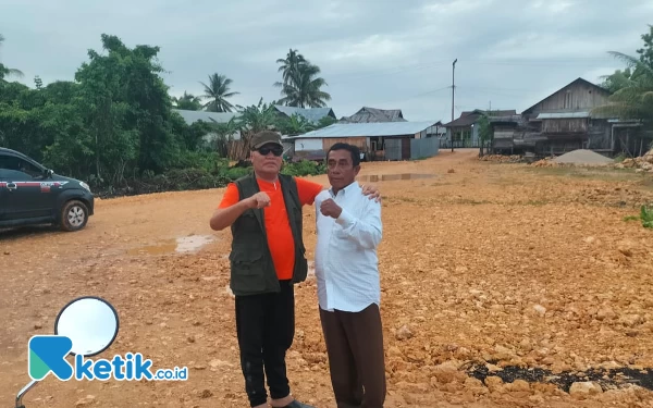 Thumbnail Berita - Pemdes Sambiki Halsel Kembali Tambah Kapasitas Jalan Penghubung Antar Dusun