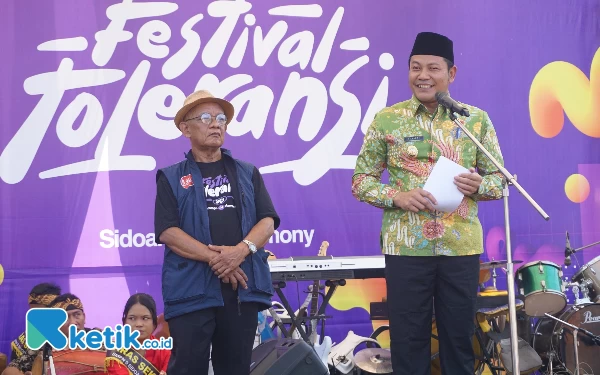 Foto Plt Bupati Sidoarjo H Subandi mengajak warga Sidoarjo untuk selalu bersikap saling menghormati, harga-menghargai, dan selalu toleran dalam kehidupan bersama. (Foto; Mashud/Diskominfo Sidoarjo).