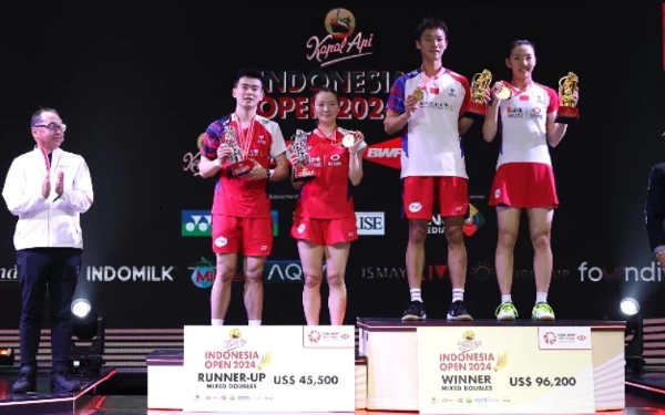 Thumbnail Berita - Hasil Lengkap Final Indonesia Open 2024, Ada Drama Mengejutkan dari Duel Pasangan China