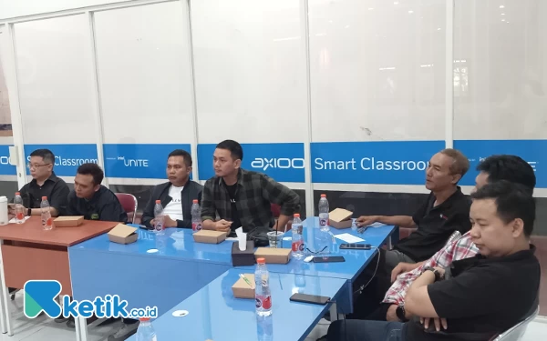 Foto Technical meeting yang dihadiri berbagai brand motor listrik ternama Indonesia (Fatimah/Ketik.co.id)