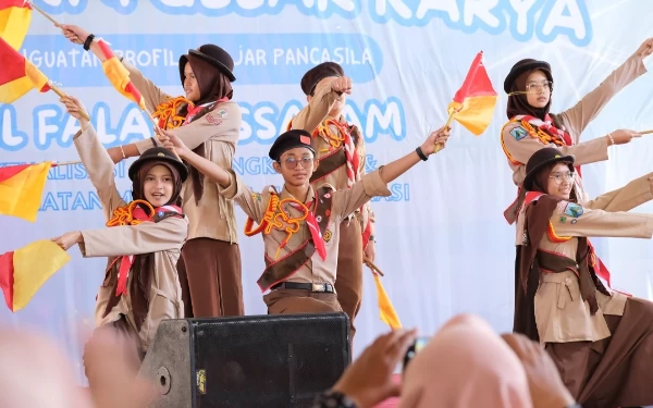 SMP Al Falah Assalam Wadahi Seni dan Literasi Lewat Karya P5