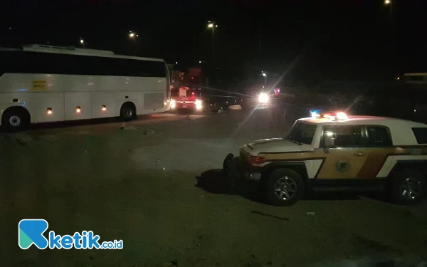 Foto Suasana penjagaan polisi sepanjang perjalanan ke Arafah (Foto: Muhsin Budiono/Ketik.co.id)