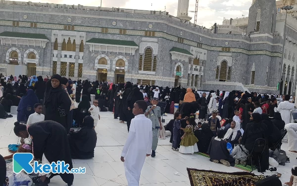 Foto Suasana perayaan Idul Adha di kawasan Masjidil Haram (Foto: Muhsin Budiono/Ketik.co.id)