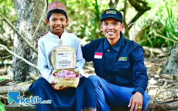 Thumbnail Tahun Keempat BMH Jatim Distribusikan Hewan Qurban ke Pulau Sabunten