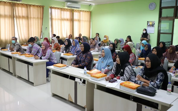 Foto Para peserta acara deseminasi pelayanan RSUD Sleman yang diadakan di kantor Kapanewon Seyegan tersebut. (Foto: Humas Pemkab Sleman)