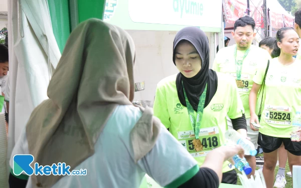 Mie Sehat Asal Jatim Bagikan Ribuan Mie Instan untuk Pelari Green Force Run 2024