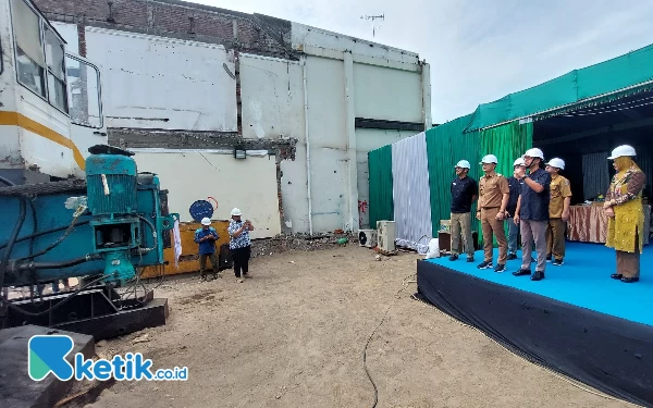 Thumbnail Kembangkan Layanan Kesehatan Ibu dan Anak, RSIA Kendangsari Groundbreaking Gedung Baru