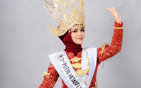Thumbnail Berita - Dara Fortuna, Runner-up 3 Putri Hijabfluencer Lampung 2024 Gaungkan Advokasi 'Dawam'