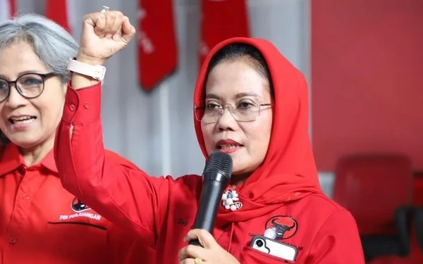 Thumbnail Berita - PDIP Bakal Keluarkan Nama Penantang Khofifah di Pilgub Jatim pada Akhir Juli