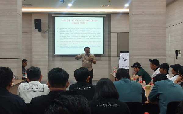 Jaga Keamanan Para Tamu, The Southern Hotel Gelar Pelatihan Bersama Polres Tanjung Perak