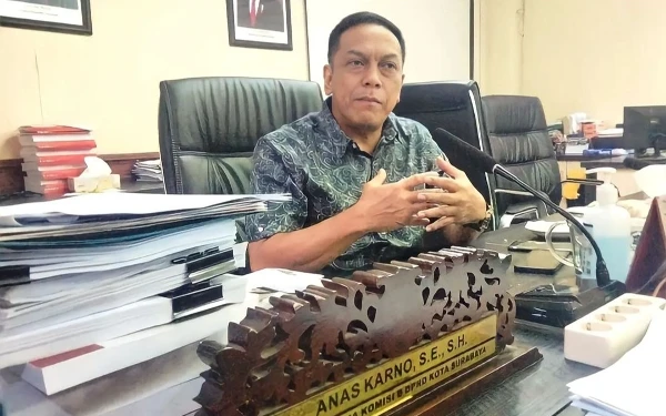 Thumbnail Berita - DPRD Surabaya Harap Sidak Jukir Liar KBS Jadi Pelecut Peningkatan PAD Sektor Parkir
