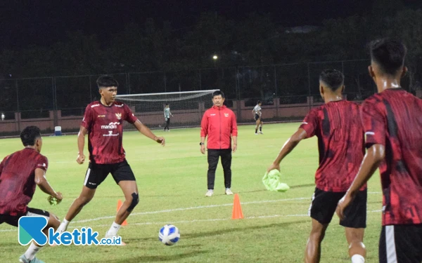 Thumbnail Indra Sjafri: Piala AFF U-19 sebagai Penambah Jam Terbang Pemain