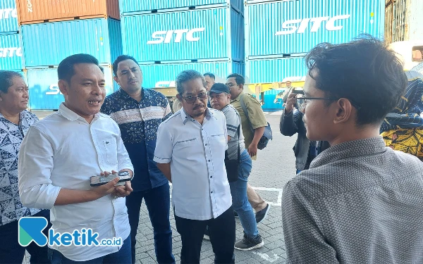 Sidak Sejumlah Depo Peti Kemas, DPRD Surabaya Minta Pengusaha Lengkapi Perizinan