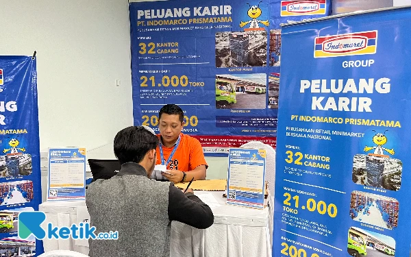 Thumbnail Berita - Target Turunkan 6,8 persen Pengangguran, Disnaker PMPTSP Kota Malang Buka Jobfair