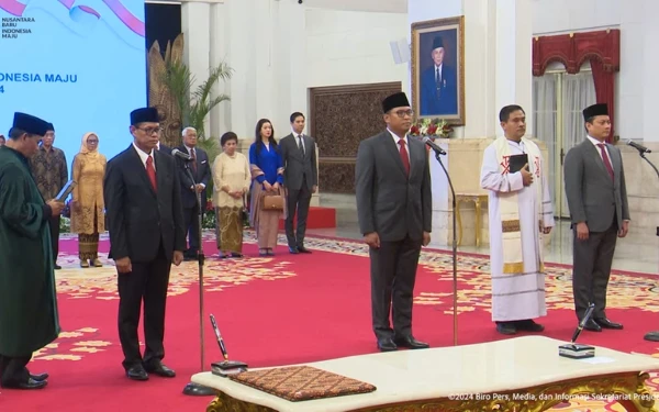 Jokowi Resmi Lantik Tiga Wakil Menteri