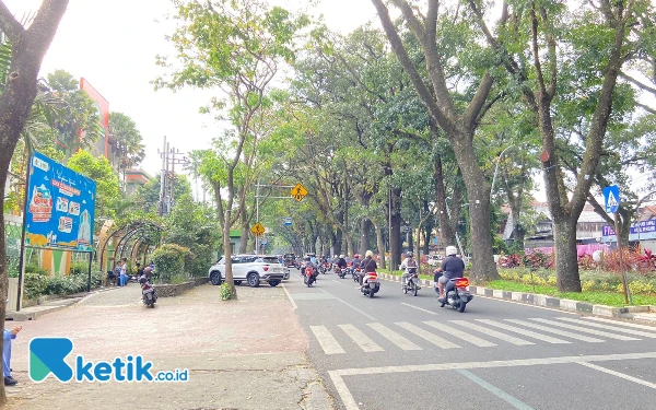 Thumbnail Berita - Urai Kemacetan, Pemkot Malang Pertimbangkan Pasang JPO di Jalan Bandung
