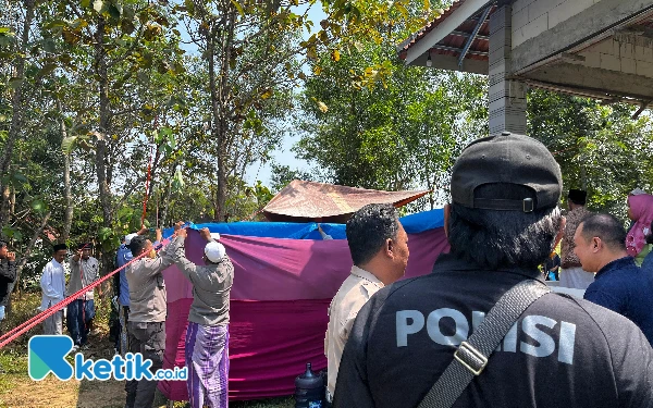 Thumbnail Berita - Polisi Ekshumasi Jenazah Siti Nur Aisyah yang Tewas Diduga Dianiaya di Sampang