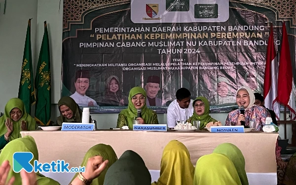 Thumbnail Berita - Humaira Meriahkan Pelatihan Kepemimpinan Perempuan PC Muslimat NU Kab Bandung