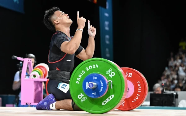 Lifter Rizki Juniansyah Sumbang Emas Kedua Indonesia di Olimpiade Paris, Sejarah!