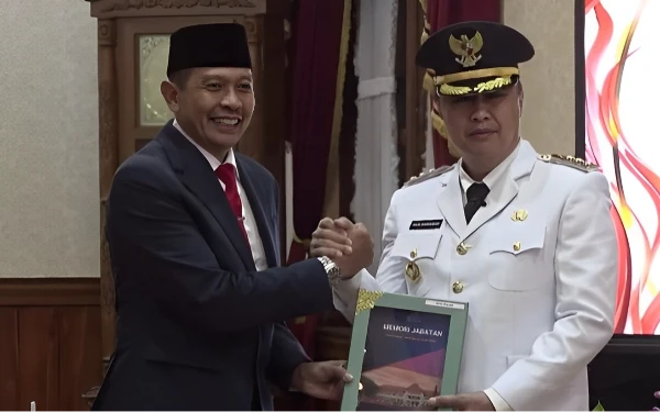 Iwan Kurniawan Resmi Dilantik jadi Pj Wali Kota Malang Gantikan Wahyu Hidayat